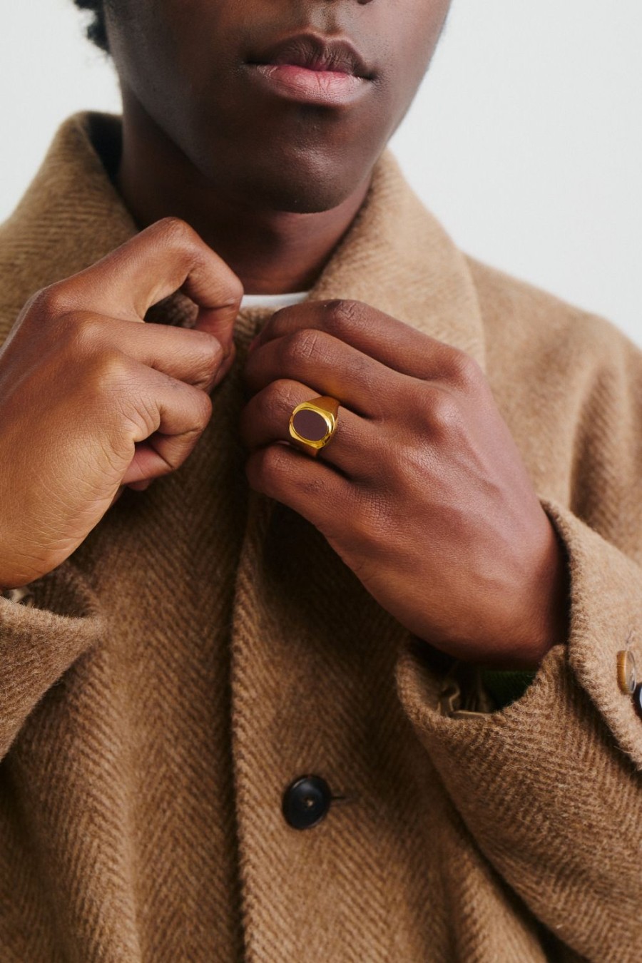 A Kind of Guise Og Signet Ring Gold